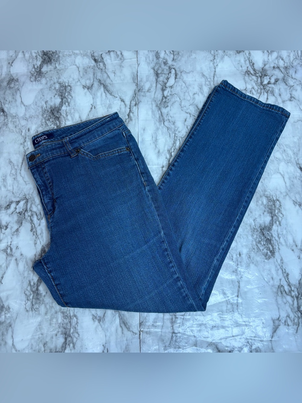 Chaps Daniella Curvy Mid Wash Blue Straight Jeans size 10 cotton casual denim
